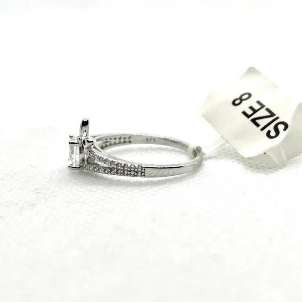 SIZE 8 925 Minnie Mouse Split Shank Ring